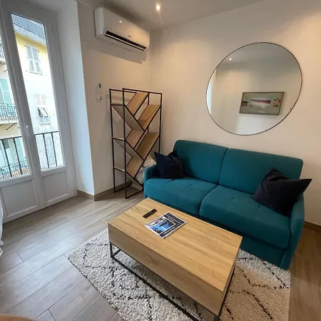 Apartman Calme Et Avec Clim Nizza